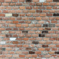 Hoe lang gaat een gemetselde muur mee en wat bepaalt de levensduur?