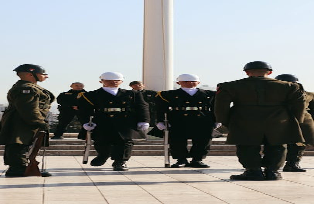 Hoe bepaal je de juiste boormachine voor hout, beton en metaal in huis