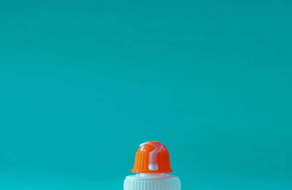 hoe verwijder je oud kitwerk zonder je ondergrond te beschadigen?